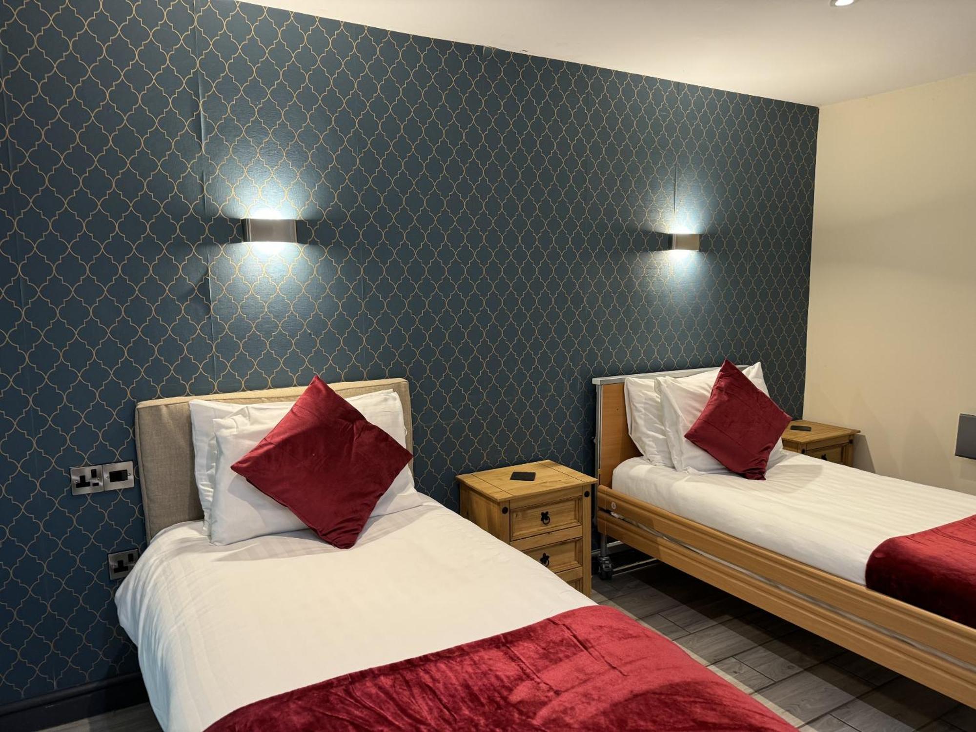 บาร์เมาท์ บีช คลับ Bed & Breakfast บาร์มัธ ภายนอก รูปภาพ